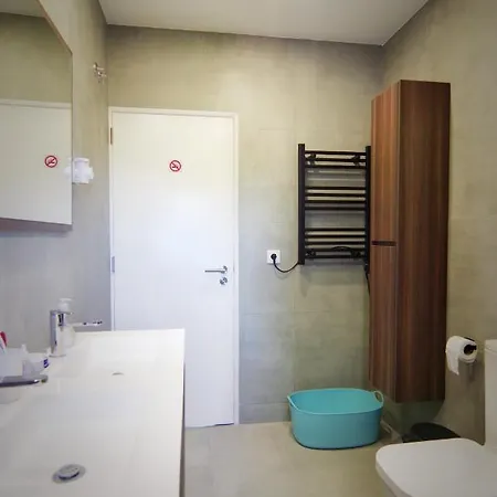 Casa Emon New Mordern Homestay